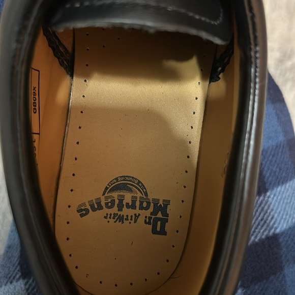 Doc Martens -8053 NAPPA LEATHER CASUAL SHOES - Picture 4 of 5